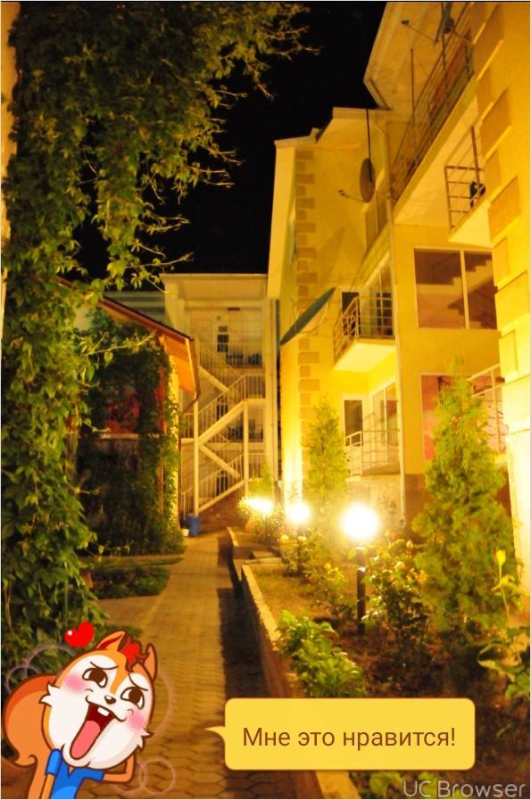 Hotel Gostinyi Dvor Bosteri Kültér fotó